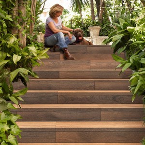 rosa-gres-porcelanico-coleccion-alma-forest-02-1