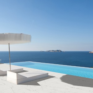 rosa-gres-porcelanico-mythos-selene